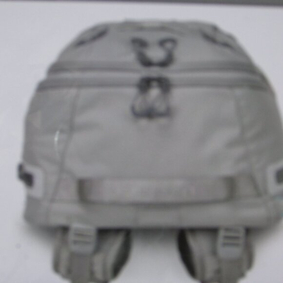 NWT LifeProof Squamish 20 Liter Outdoor Backpack for Travel and Hiking main image 6